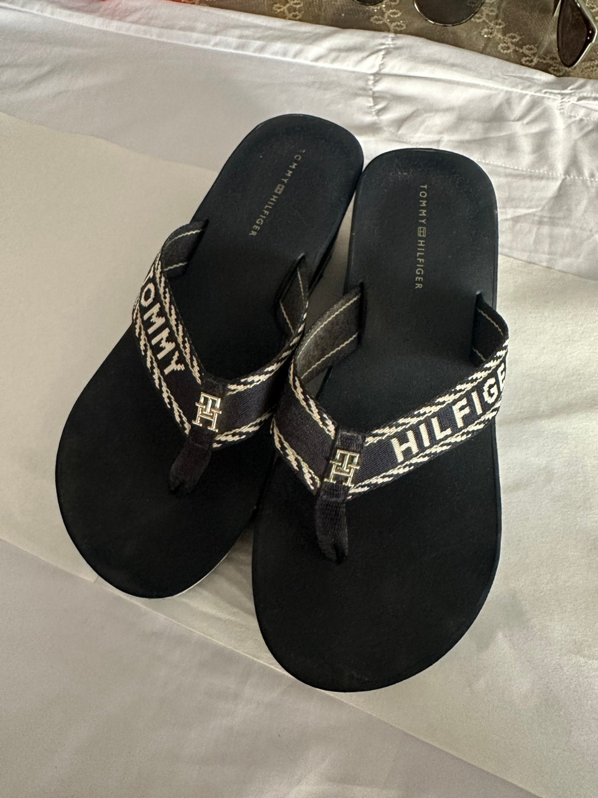 Tommy Hilfiger sandalen, Ophalen of Verzenden, Gedragen, Blauw