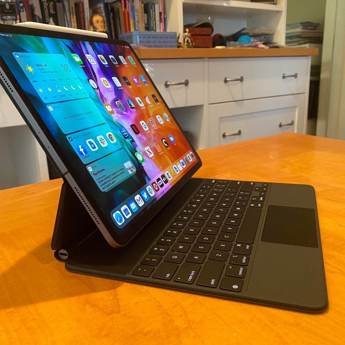 iPad Air 5, Computers en Software, Apple iPads, Ophalen of Verzenden, Zo goed als nieuw, Apple iPad