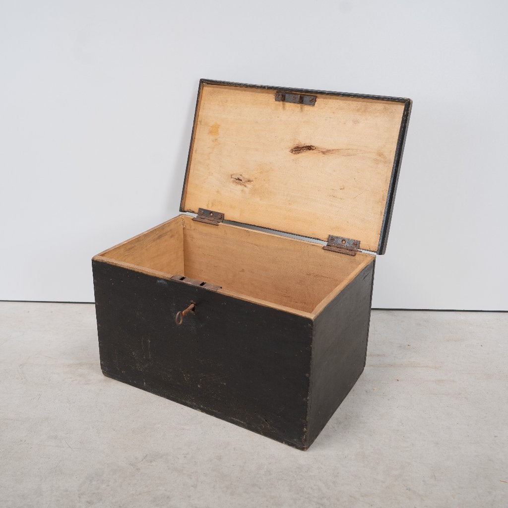 Kleine kist met ingewerkte sleutel, Antiquités & Art, Enlèvement