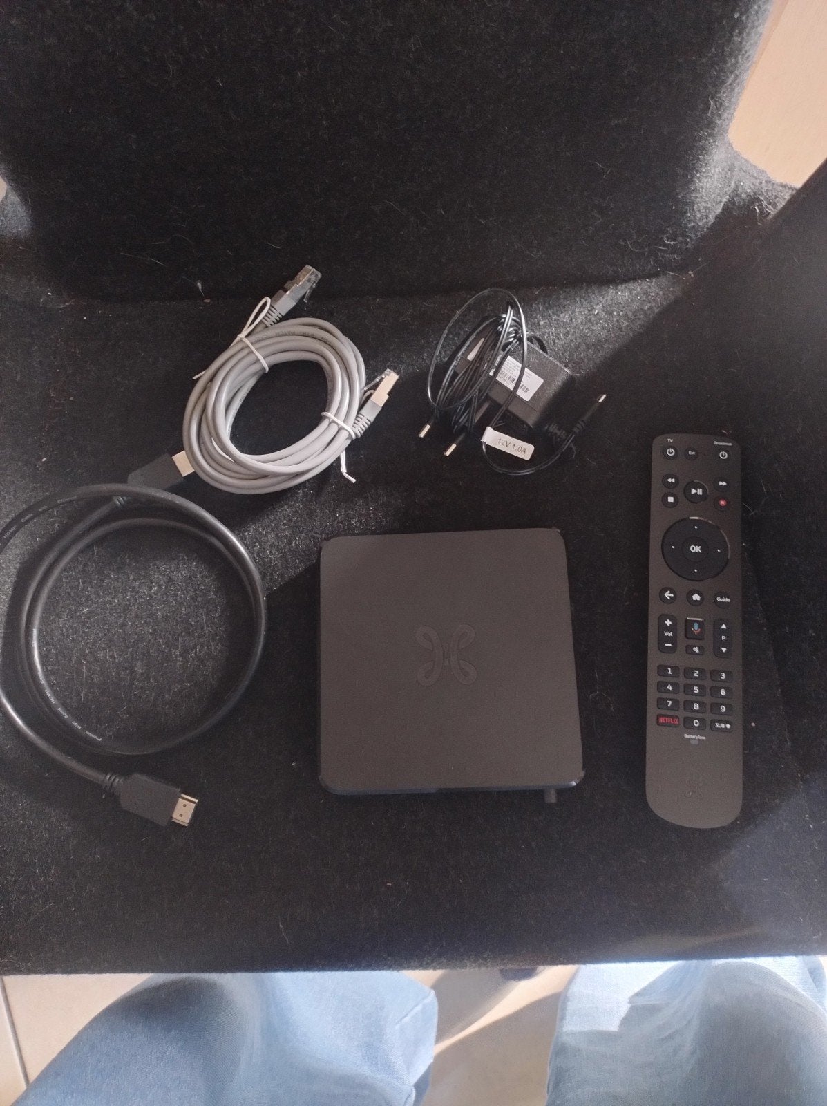 Android Tv Box V7c Met Wifi Connect And Play .Is Nieuw werkt, Enlèvement, Neuf, Décodeur