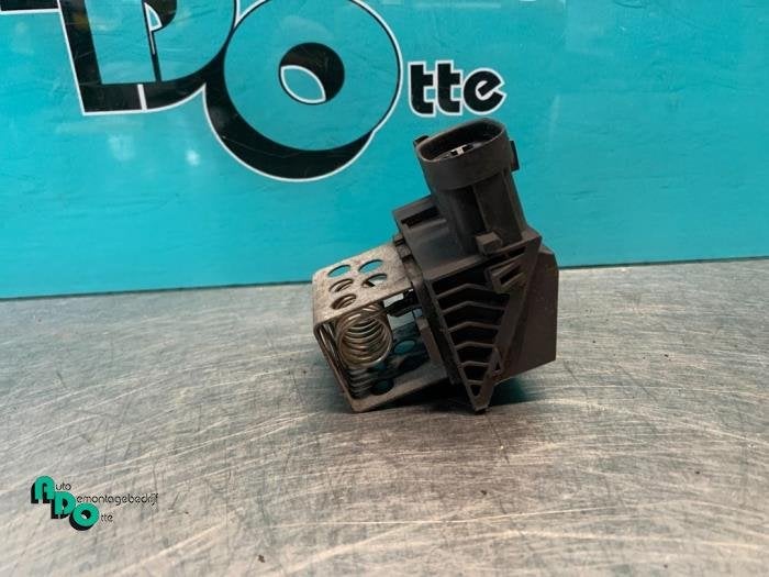 Résistance ventilateur d'un Peugeot Partner (Partner 08-), -, 3 mois de garantie, Utilisé, -