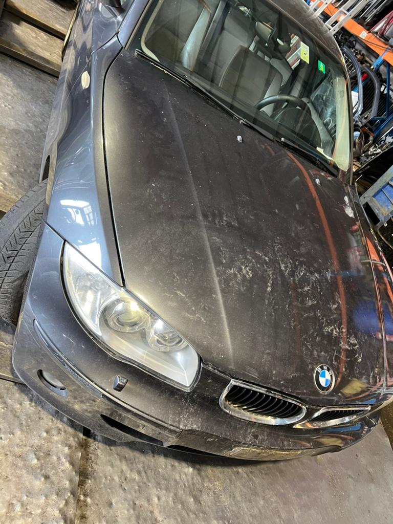 Bmw serie 1 pieces diponbile uniquement Pieces, Ophalen, BMW