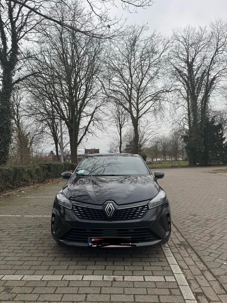 Clio V E-Tech Hybrid - Options, Auto's, Emergency brake assist, Zwart, Bedrijf, 5 deurs