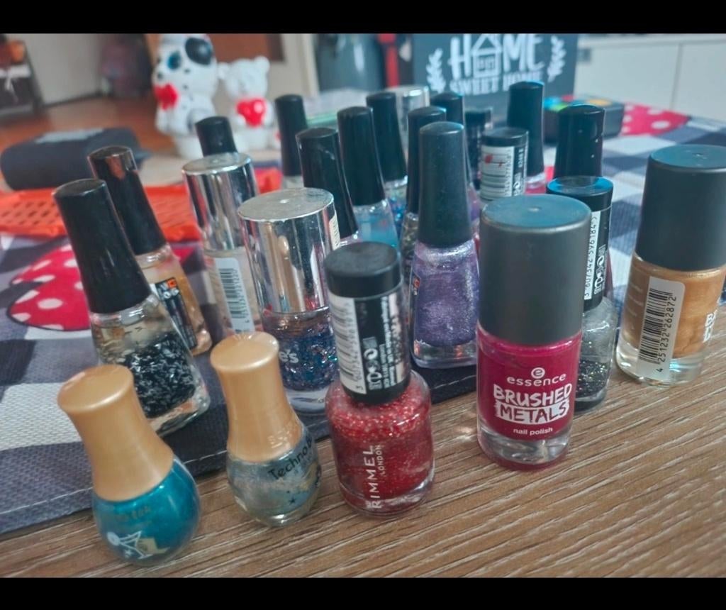 Vernis rimmel, Bricolage & Construction, Peinture, Vernis & Laque, Moins de 5 litres, Enlèvement ou Envoi, Lasure, Neuf