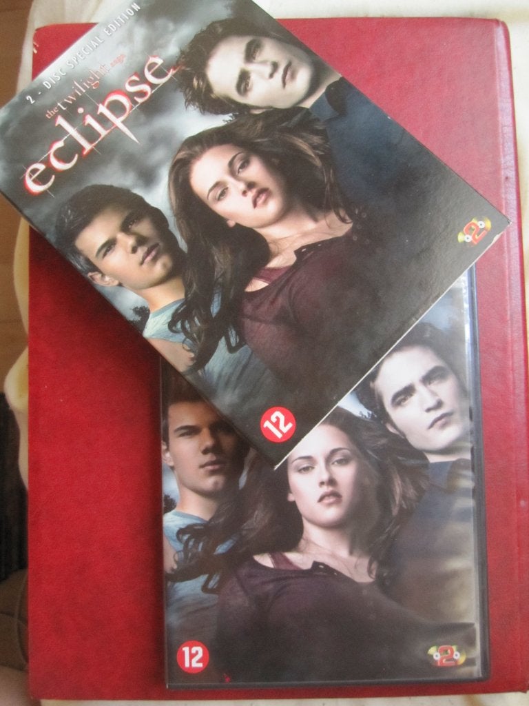 The Twilight Saga - Eclipse (2 disc), Cd's en Dvd's, Dvd's | Thrillers en Misdaad, Zo goed als nieuw, Overige genres, Inclusief doosje