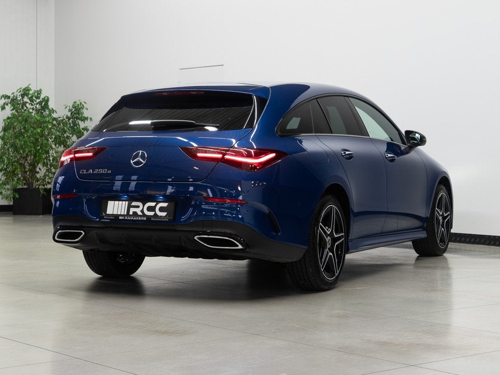Mercedes-Benz CLA-Klasse 250 e SB AMG Night Carplay LED Sfee, Achat, Entreprise, Carnet d'entretien, Alcantara