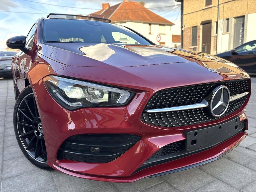 Mercedes CLA 200 D PACK AMG/GPS-CARPLAY-PANO-CAMERA/GARANTiE, Autos, Mercedes-Benz, Rouge, 139 g/km, Entreprise, Garantie prolongée