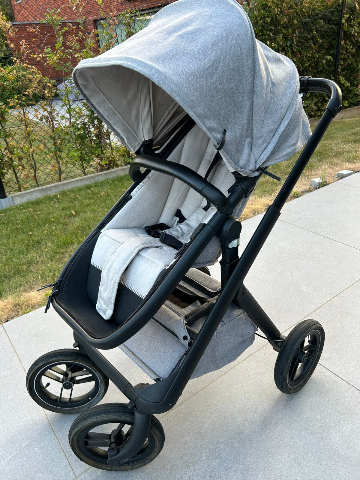 Dubatti one kinderwagen compleet met accessoires, Kinderen en Baby's, Ophalen, Gebruikt, Kinderwagen, Verstelbare duwstang