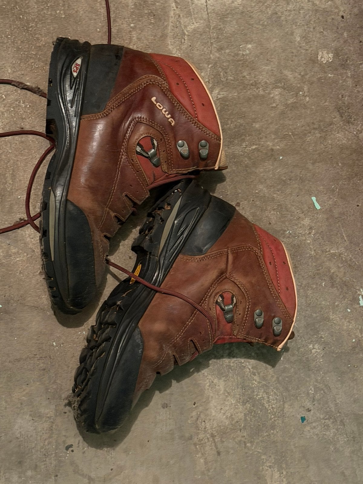 Lowa wandelbergschoenen voor dames, Ophalen, Zo goed als nieuw, Schoenen