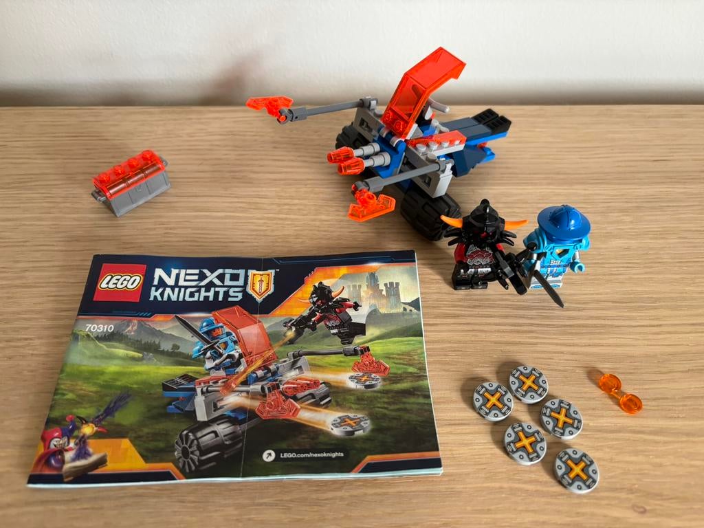 Lego nexo knights Knighton Battleblaster 70310, Ophalen of Verzenden, Zo goed als nieuw, Compleet, Lego