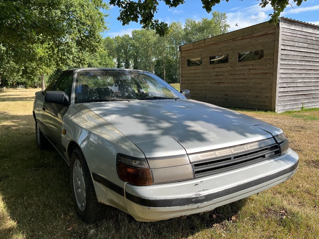 Toyota Celica 2.0  T162 Project, Argent ou Gris, Boîte manuelle, Tissu, 4 cylindres