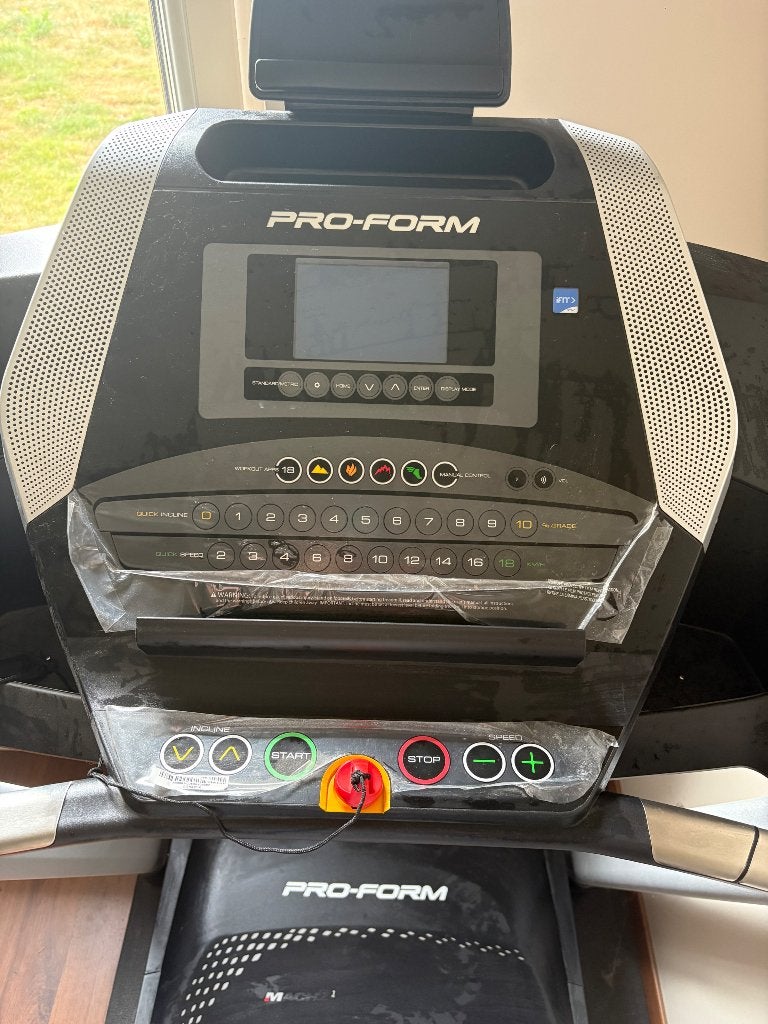 Loopband proform, Sport en Fitness, Fitnessapparatuur, Ophalen, Kunststof, Zo goed als nieuw, Loopband