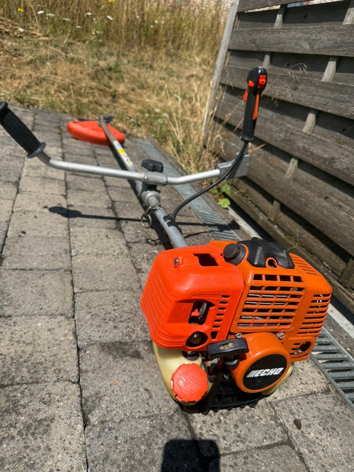 Debrousailleuse echo srm410es, Enlèvement, Comme neuf