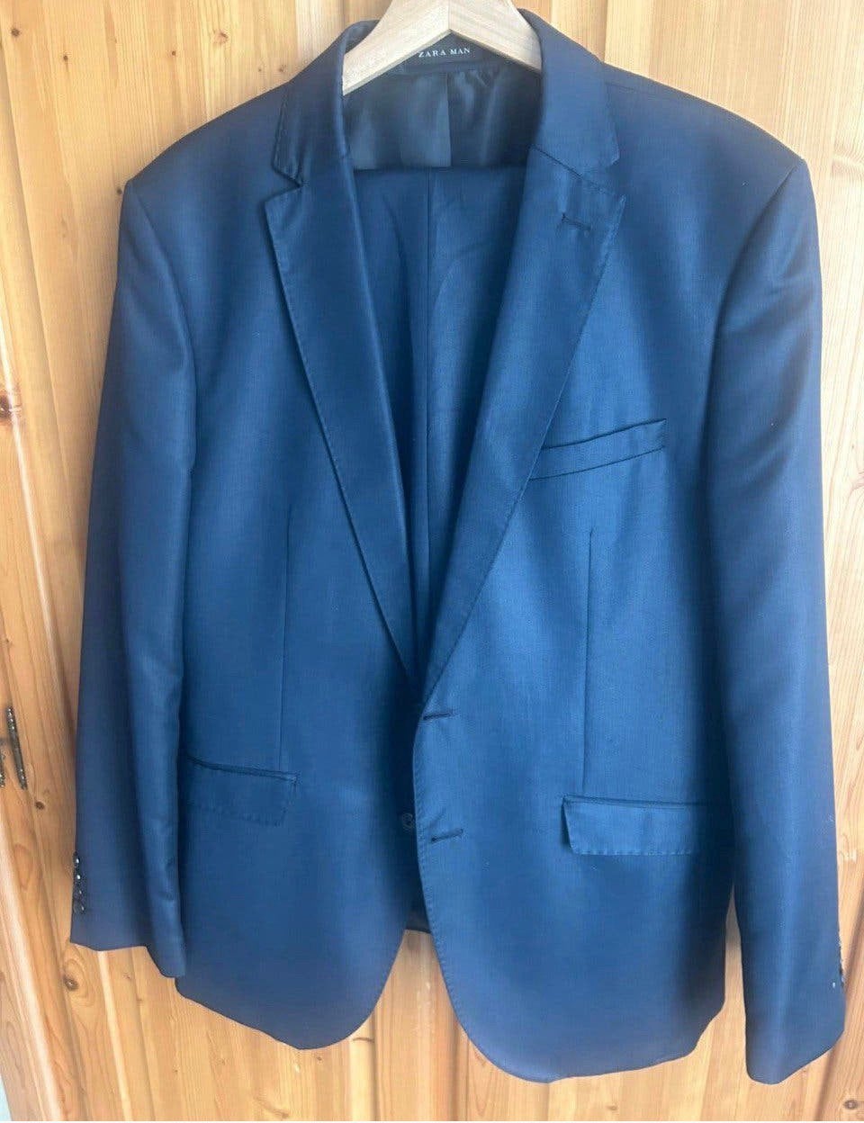 Costumes, Enlèvement, Comme neuf