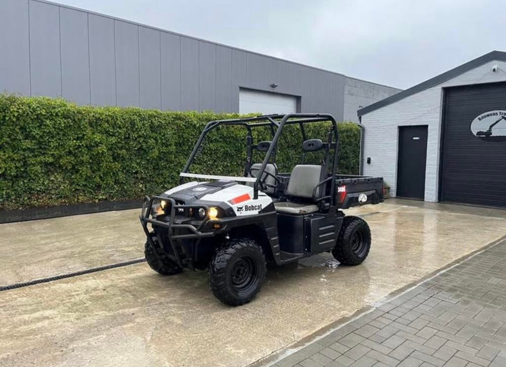 Bobcat 3400D, Motoren