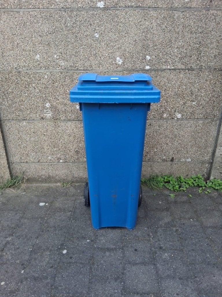 Blauwe afvalcontainer 120L, met deksel en wielen, Ophalen