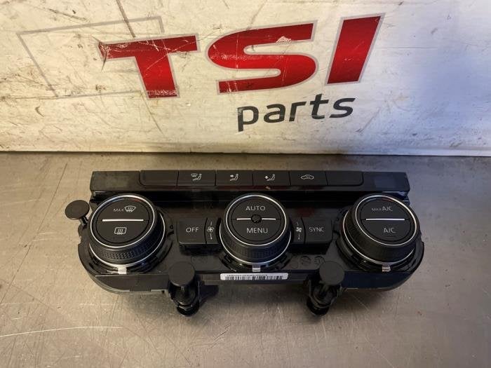 Panneau de commandes chauffage d'un Volkswagen Golf, Volkswagen, -, 3 mois de garantie, Utilisé