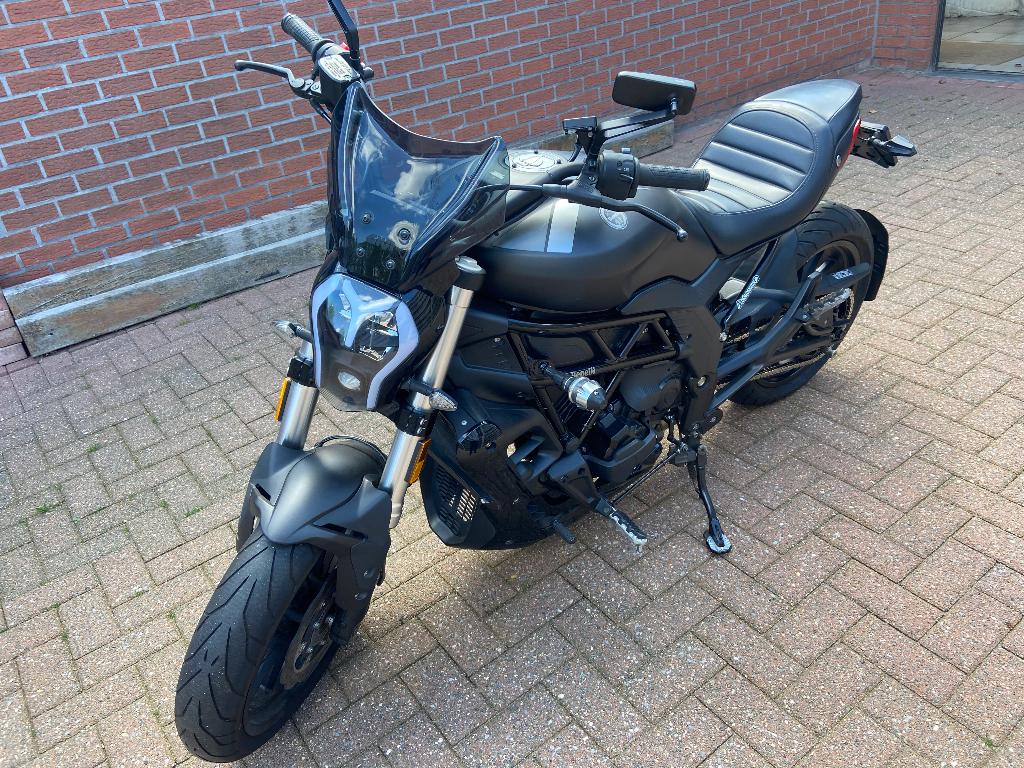 Benelli 502C, Motos, Permis Moto A, Tourisme, Occasion, 499 cm³