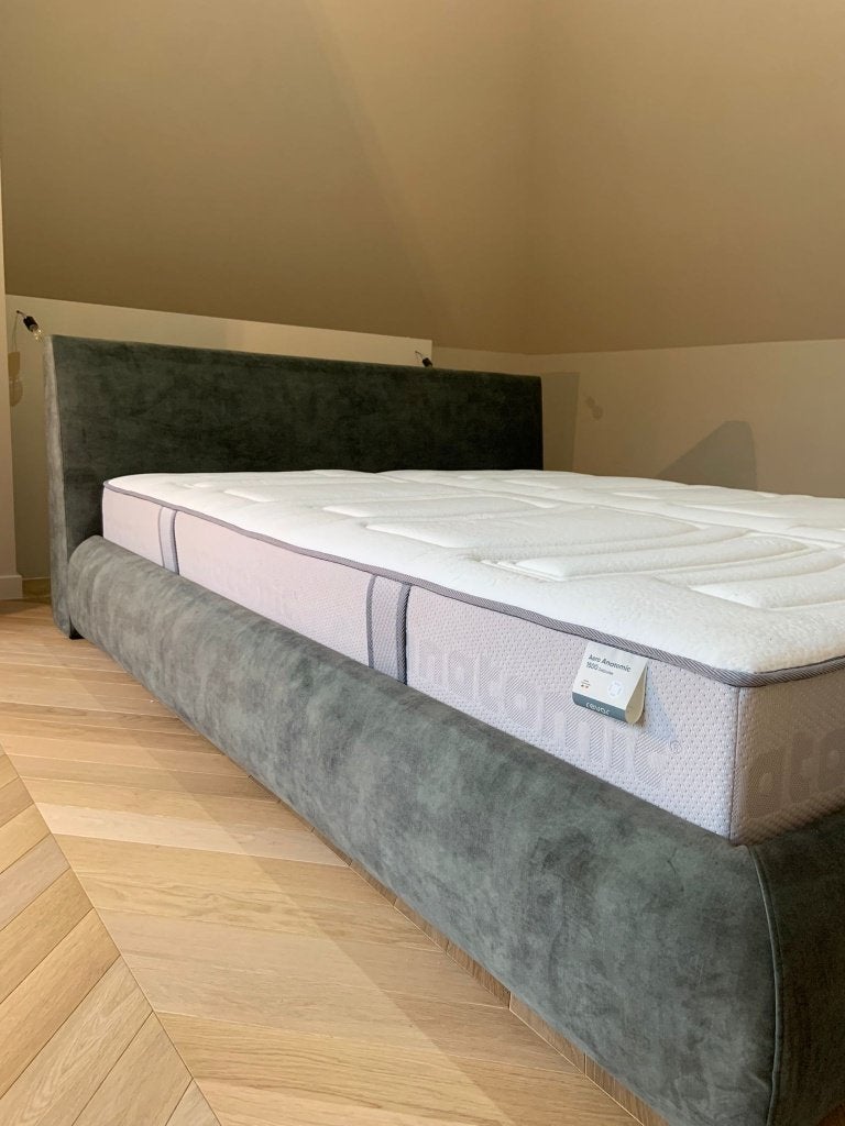 Bed - 2 pers. Topinterieur NIEUW extra lang 2.20m, Ophalen, 180 cm, Stof, Groen