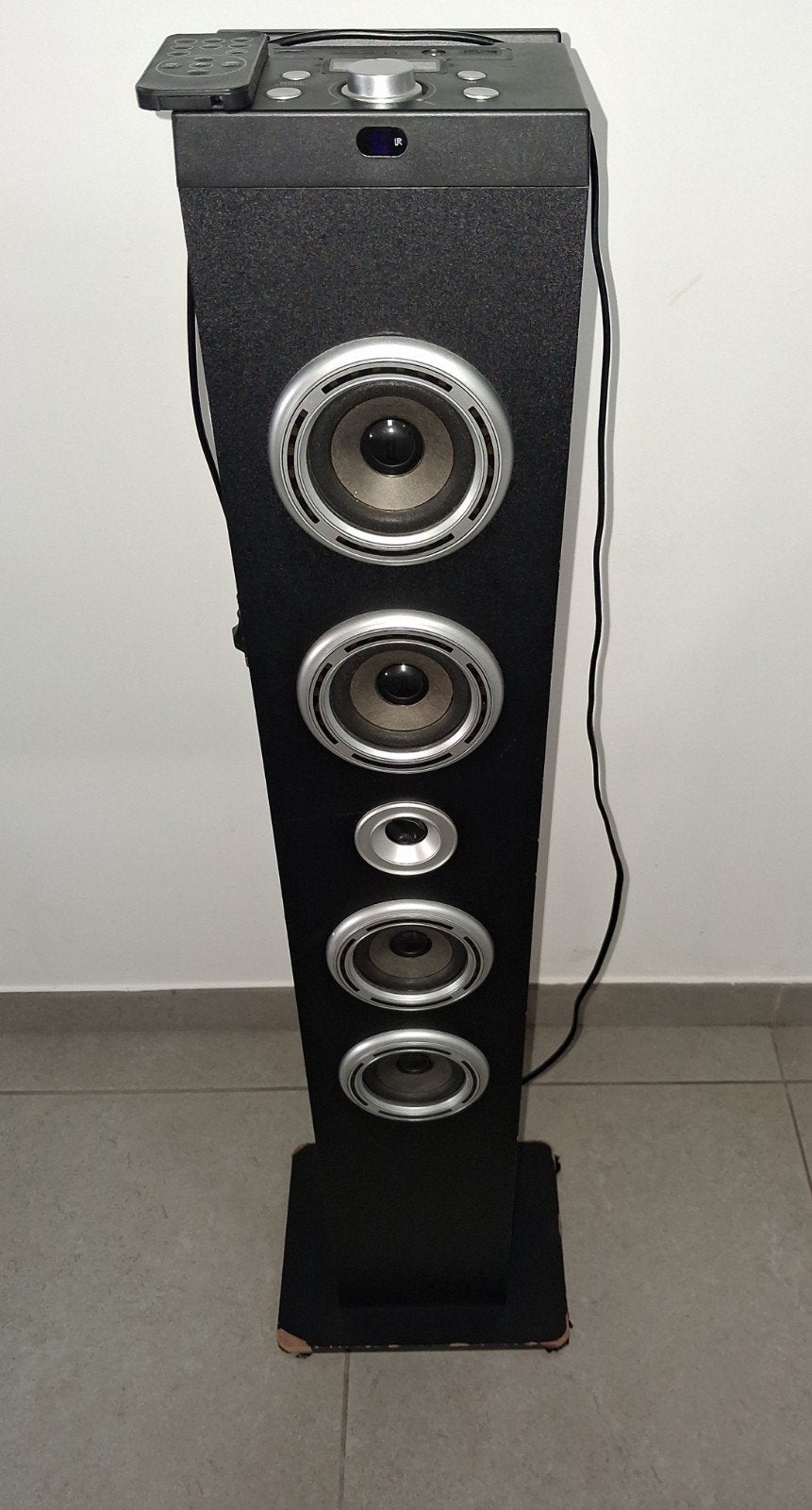 Haut-parleur multimédia Bigben Tower, Autres marques, Enceinte de fête, Enlèvement, Utilisé