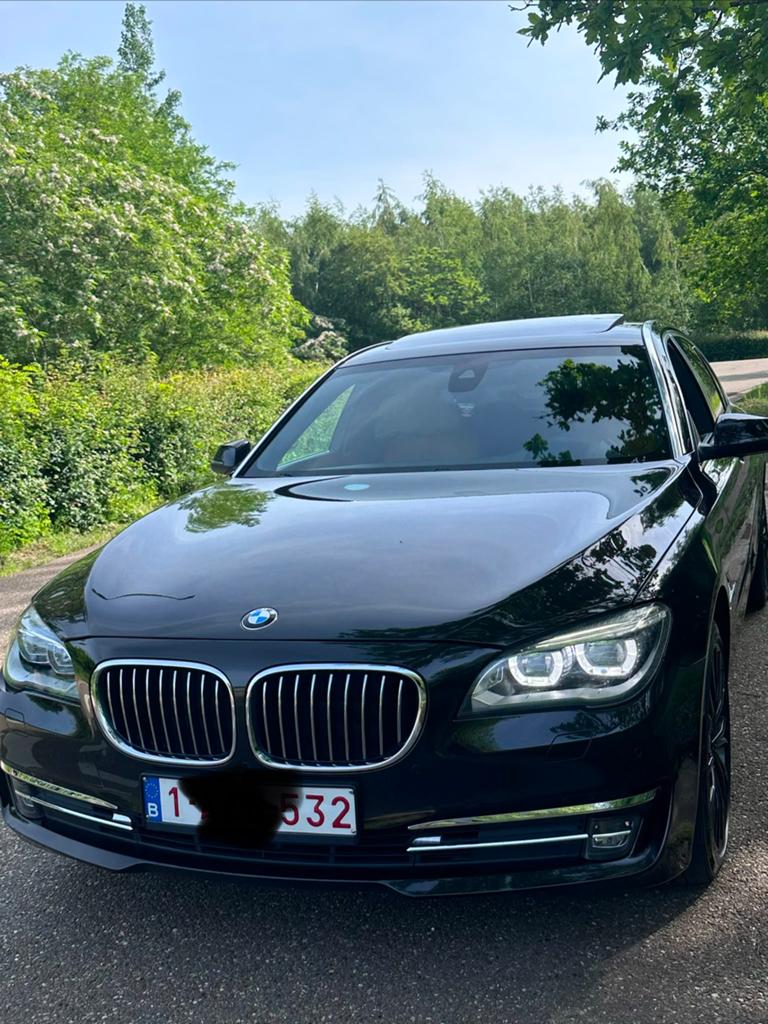 Bmw 730 Ld, Autos, BMW, Particulier, Série 7, Diesel, Euro 5, SUV ou Tout-terrain, 5 portes, Automatique, Noir, Brun, Cuir, Propulsion arrière