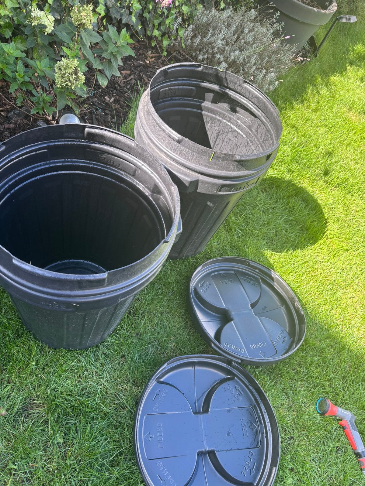 2 voertonnen, Dieren en Toebehoren, Ophalen