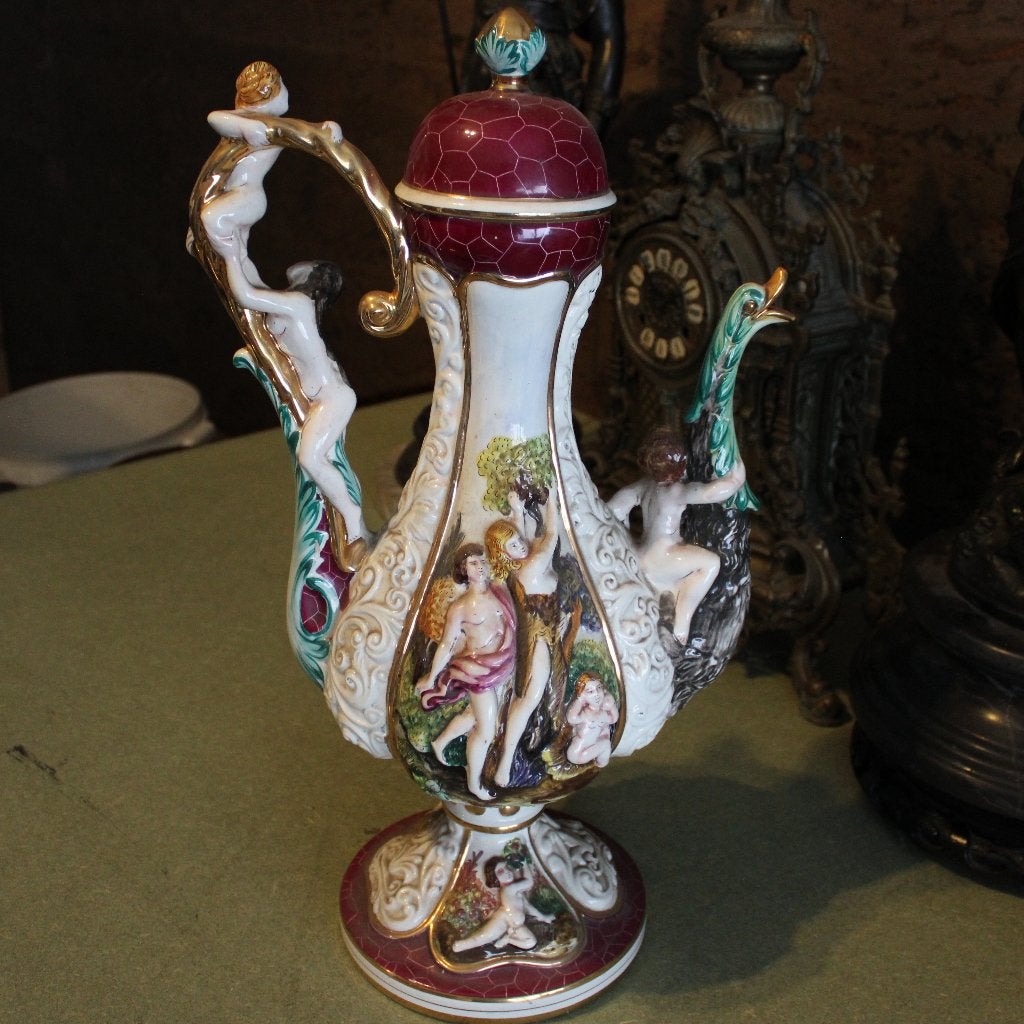 Italiaanse Capodimonte Stijl Porseleinen Karaf, Enlèvement ou Envoi