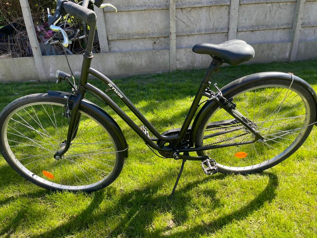 Btwin fiets, Fietsen en Brommers, Ophalen, Zo goed als nieuw