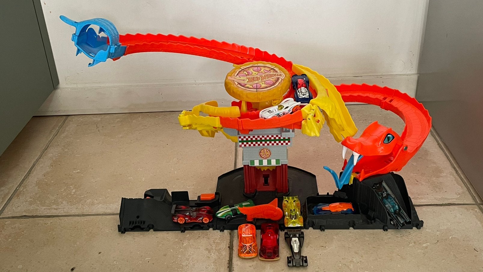 Hot Wheels City Cobra Slam Pizza Attack Racebaan, Enlèvement, Comme neuf, Circuit, Hot Wheels