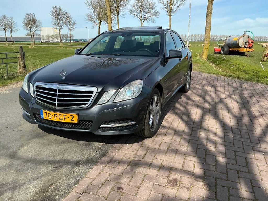 2011 Mercedes-Benz E-klasse 200 CDI Avantgarde - Personenaut, Auto's, Mercedes-Benz, Euro 5, Gebruikt, Bedrijf, Te koop