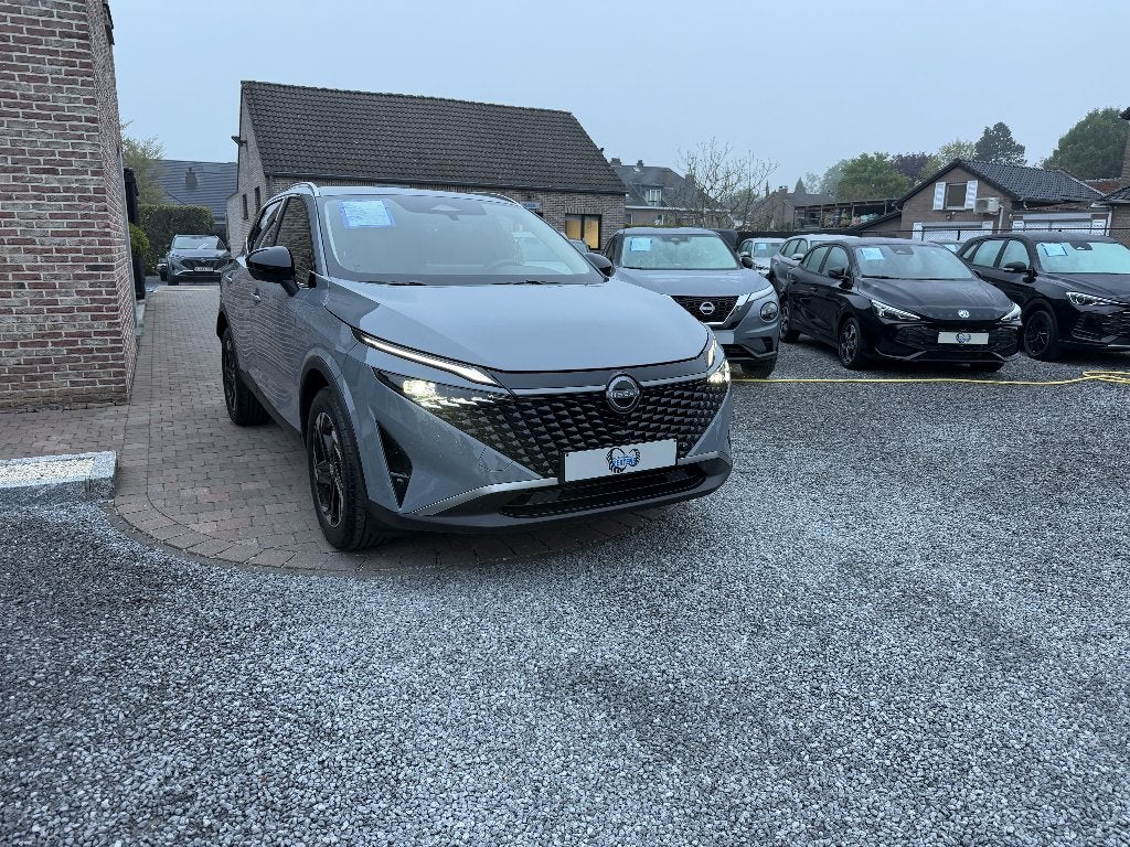 Nissan Qashqai 1.3 DIG-T MHEV N-Connecta + COLD/PACK NIEUW, Auto's, Nissan, Automaat, 4 cilinders, Leder en Stof, Bedrijf