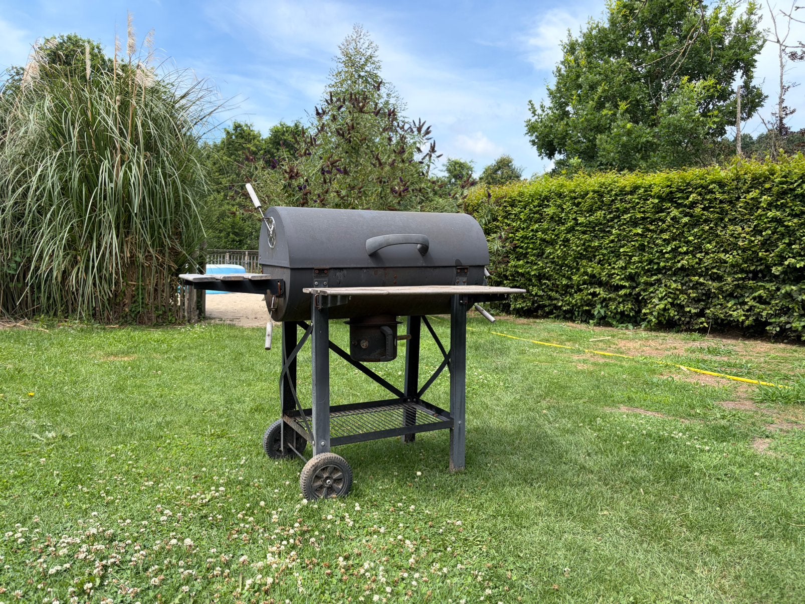 BBQ - weinig gebruikt en in goede staat, Ophalen, Gebruikt