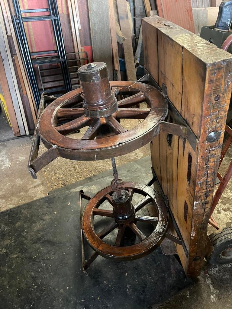 Table de salon industrielle ancienne, Enlèvement