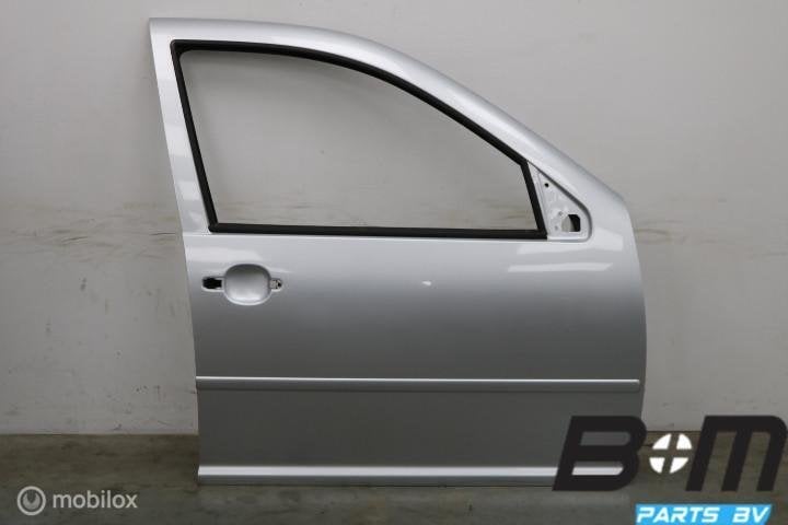 Portier RV VW Golf 4 Var. LA7W 1J4831056H, Utilisé