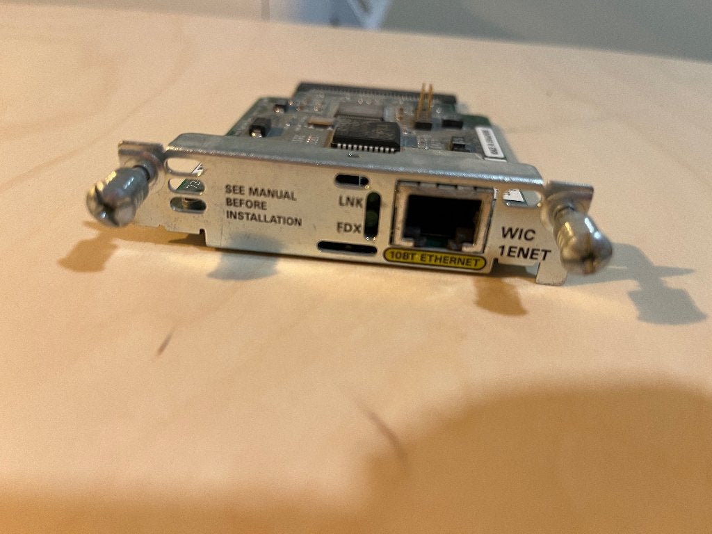 Cisco WIC-1ENET 10Base-T, Enlèvement ou Envoi, Utilisé, Routeur, Cisco