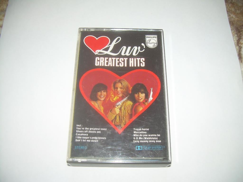 CASSETTE - LUV - GREATEST HITS, 1 bandje, Ophalen of Verzenden, Zo goed als nieuw, Origineel