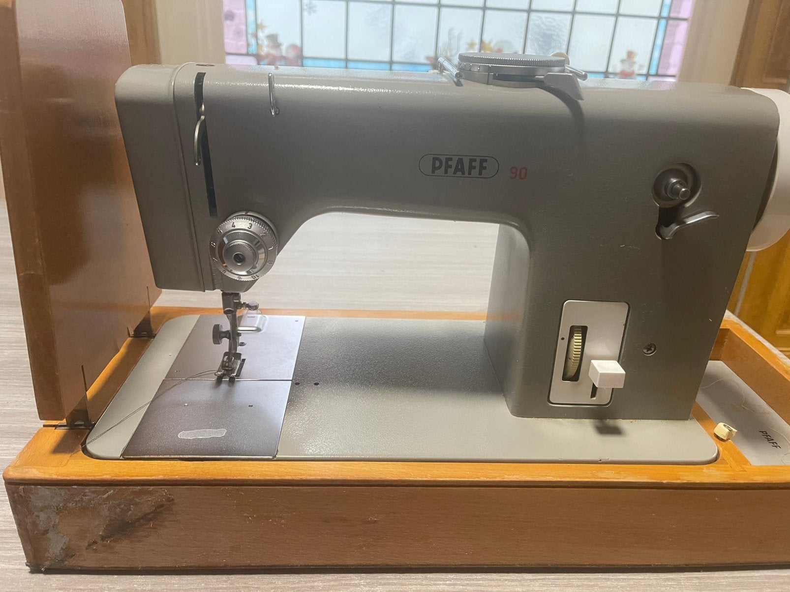Pfaff Naaimachine Zeer Goede staat, Hobby en Vrije tijd, Naaimachines en Toebehoren, Ophalen, Zo goed als nieuw, Naaimachine, Pfaff