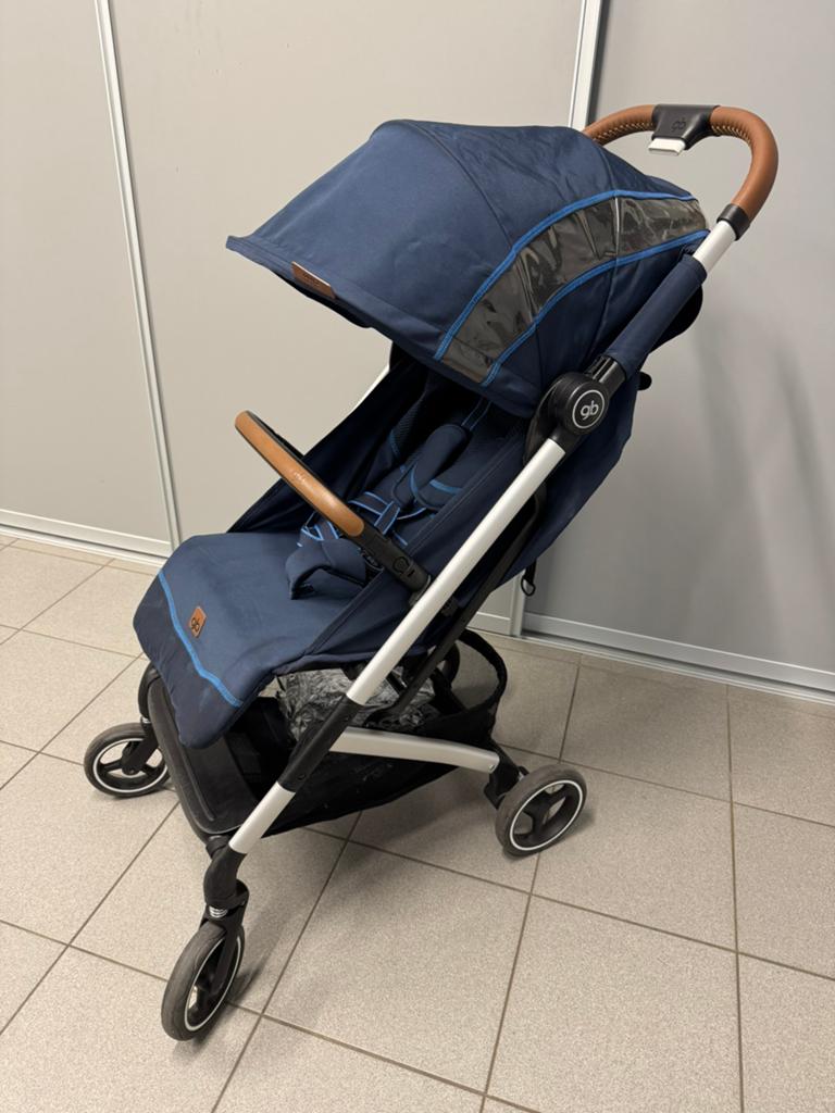Buggy QBit All City, Ophalen, Zo goed als nieuw, Regenhoes