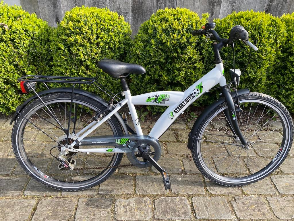 Jongensfiets Bike Fun 24” wit, Fietsen en Brommers, Fietsen | Jongens, Gebruikt, 24 inch, Versnellingen, Ophalen