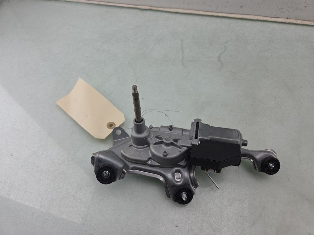 MOTEUR ESSUIE-GLACE ARRIÈRE Toyota Yaris Cross (PB1 / PJ1), Kundenbetreuung@toyota.de, Toyota, Utilisé, Toyota-Allee 2
50858  Köln, DE