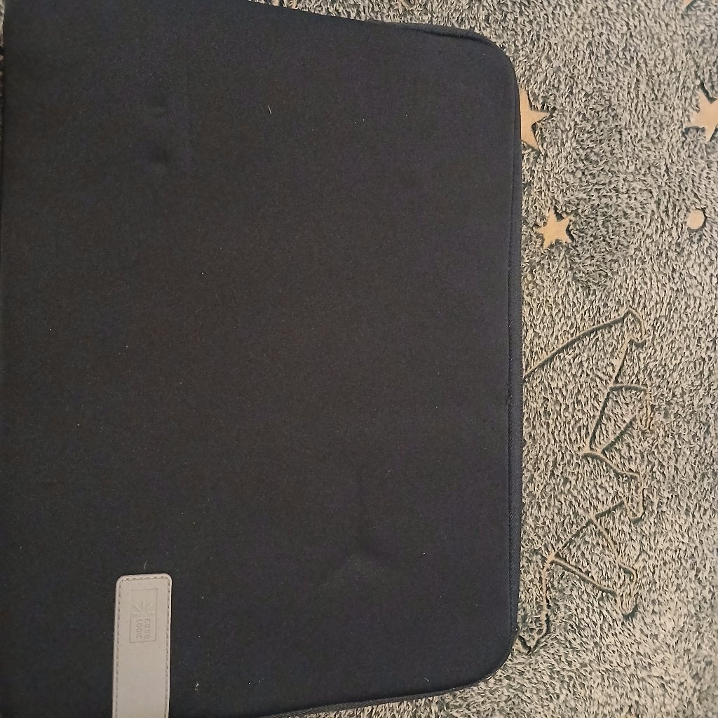 Laptophoes, Computers en Software, Laptophoezen, Ophalen, Nieuw, Case logic