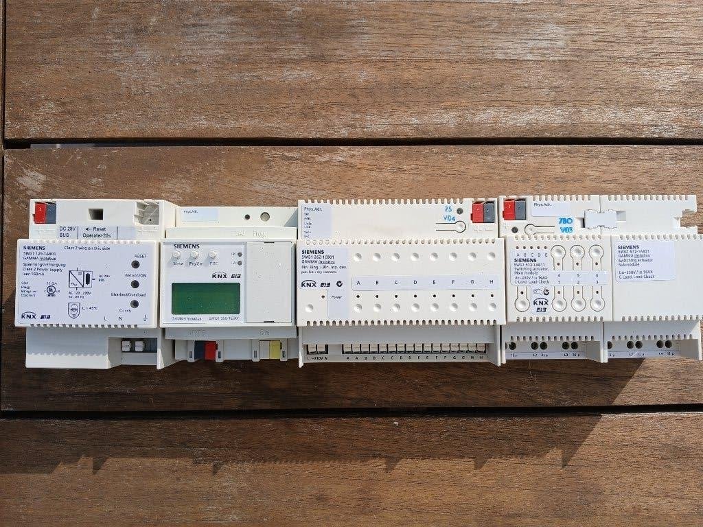 Siemens KNX instabus, Doe-het-zelf en Bouw, Ophalen of Verzenden, Gebruikt, Siemens, Overige typen