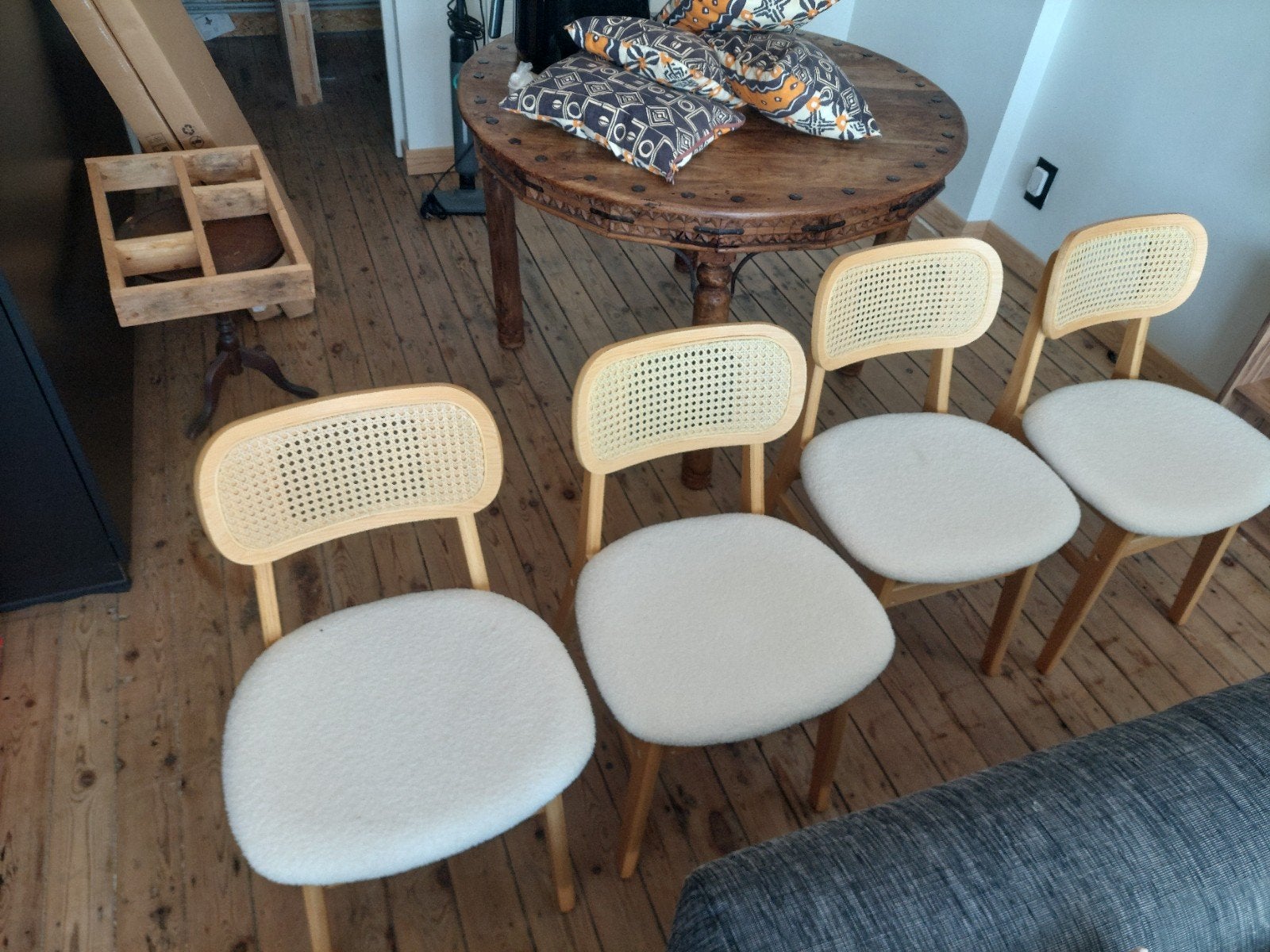 Set of 4 chairs, Huis en Inrichting, Stoelen, Ophalen