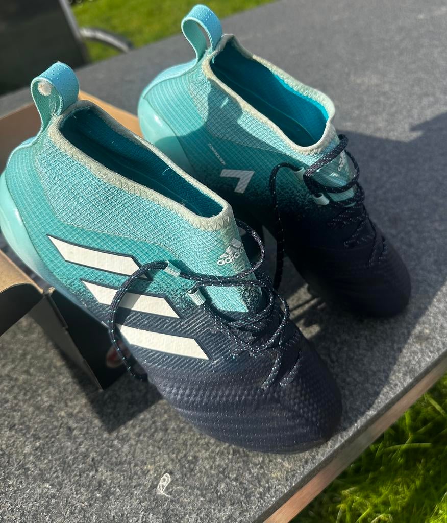 Adidas ace 17.1 voetbalschoenen, Sport en Fitness, Ophalen of Verzenden, Zo goed als nieuw