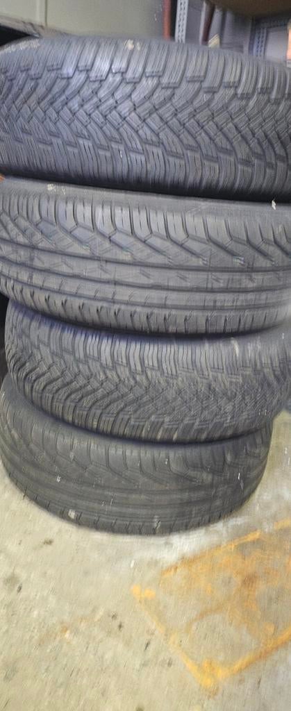 4 velgen opel zafira  bj 2018 met amper borduurschade, Enlèvement, Jante(s)