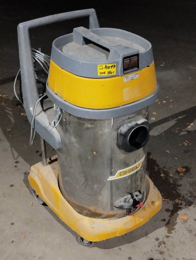 GIBLI - AS600 - Dubbele Motor - 350€, Ophalen, Gebruikt