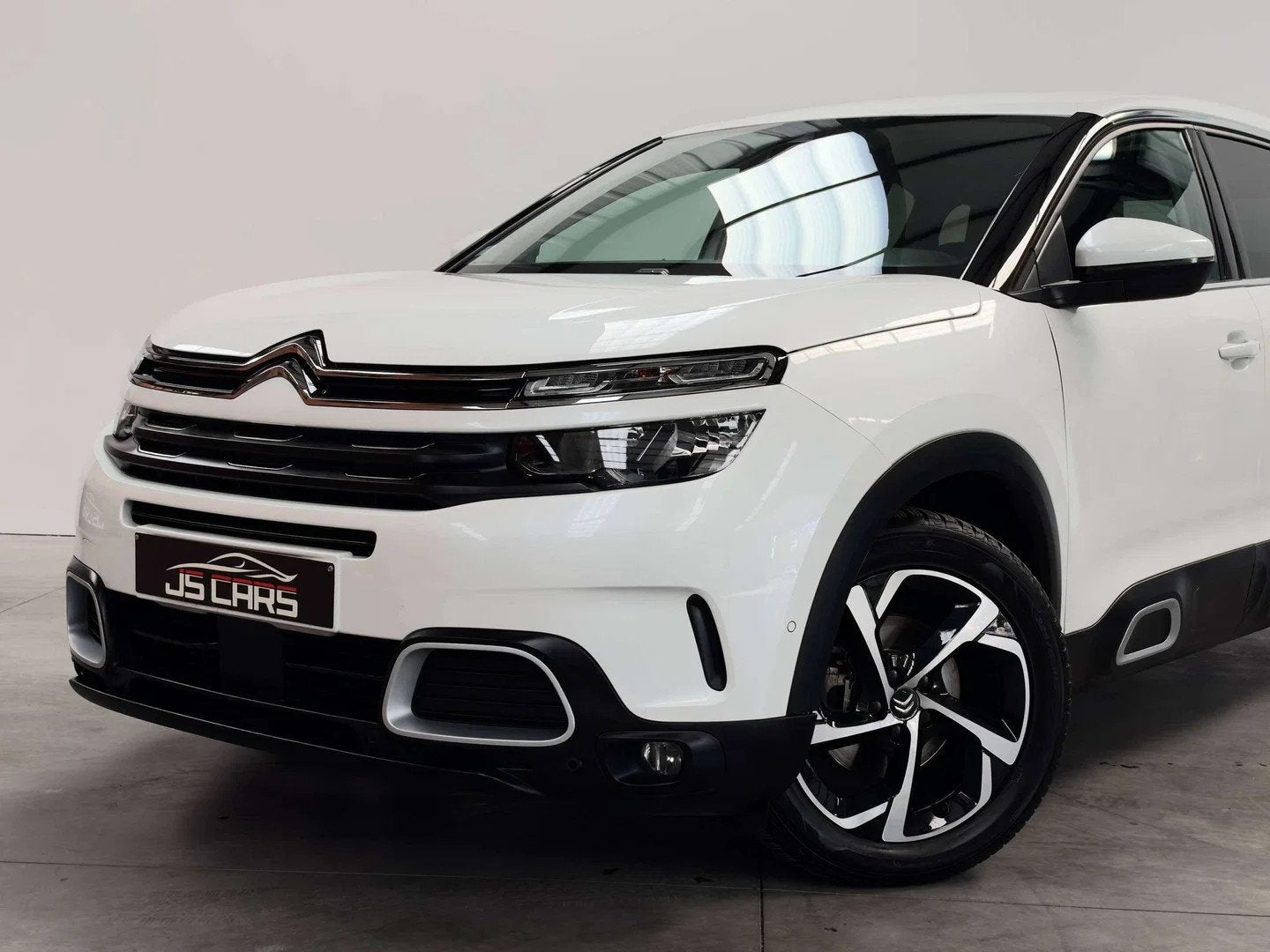 Citroën C5 Aircross 1.2i-COCKPIT-GPS-CARPLAY-CAMERA360-JANT, Autos, 1940 kg, Achat, Euro 6, Entreprise