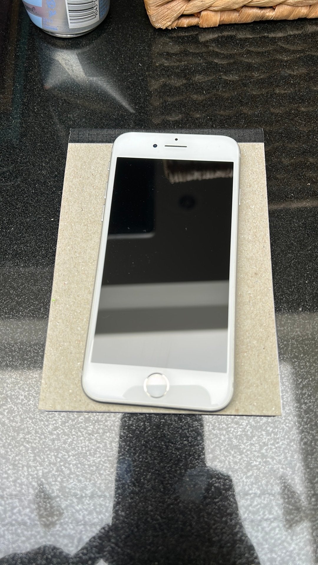 I-phone 8 wit 64GB, Télécoms, Enlèvement, Utilisé, Sans abonnement, Blanc