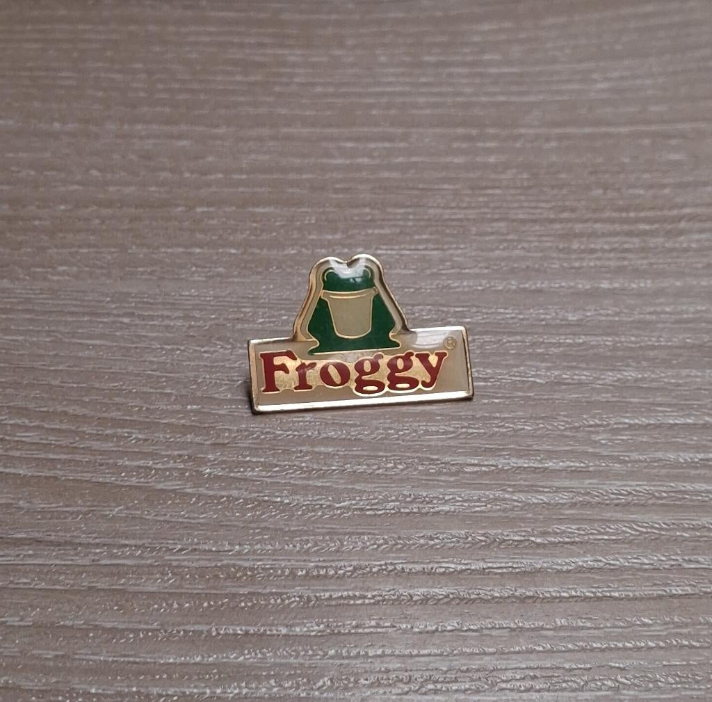 PIN - FROGGY - KIKKER - GRENOUILLE, Envoi, Utilisé, Marque, Insigne ou Pin's