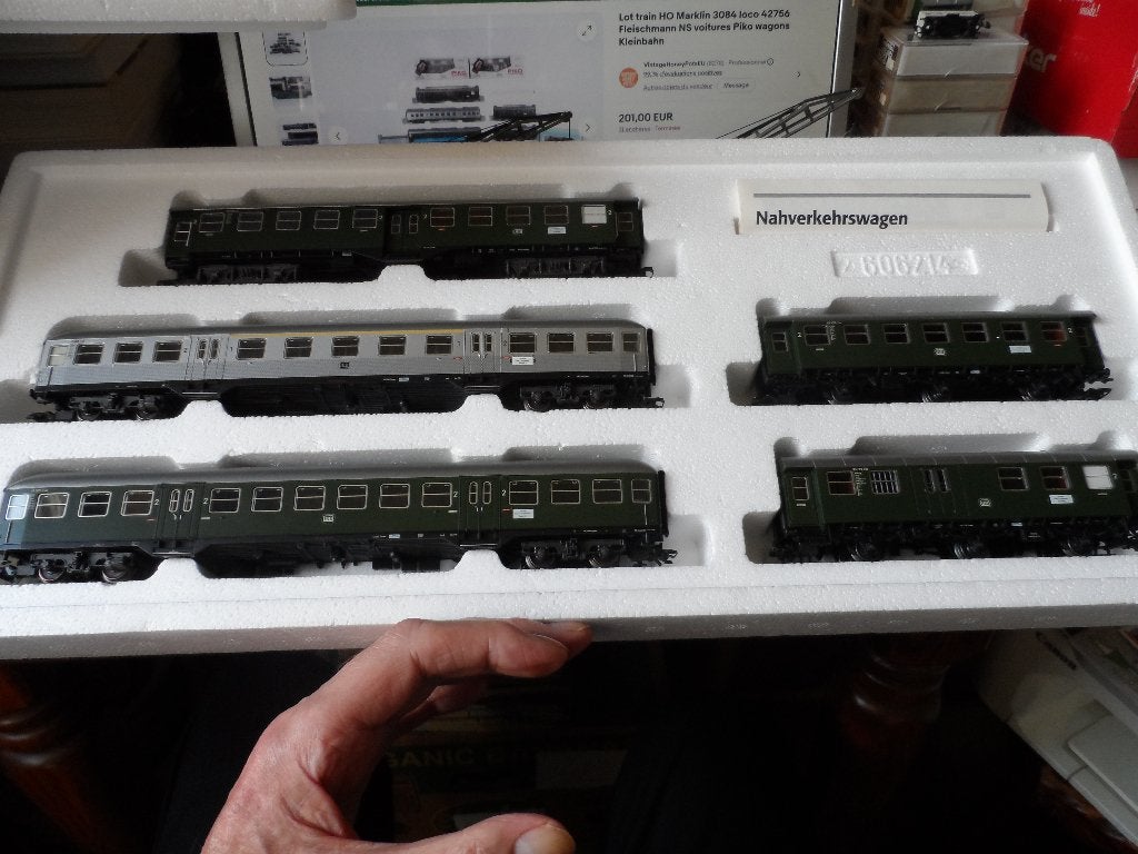MARKLIN HO 42756 - Boite de CINQ wagons - neufs..., Analogique, Enlèvement ou Envoi, Wagon, Comme neuf